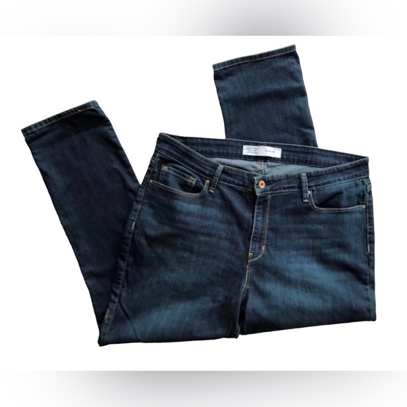 NWOT Women’s Mid Rise Slim Jeans - Picture 1 of 6